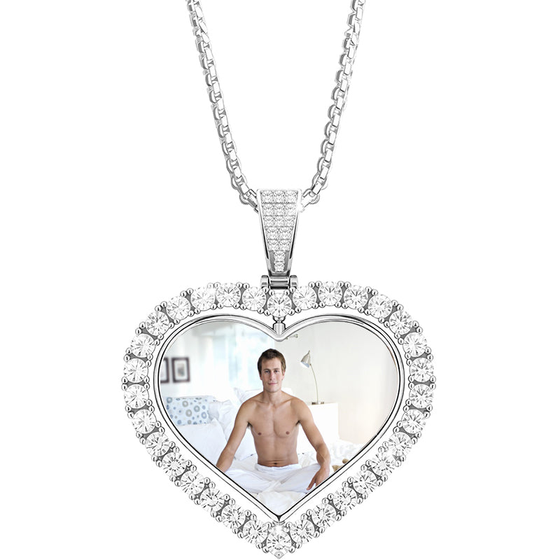 Personalized Minimalist Name Necklace With Figaro Chain ? Nameplate Necklace ? Womens Day Jewelry Gift Pendant for Her ? Custom Necklace