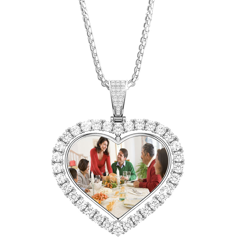 Locket Necklace for Women Black//Silver Locket Necklace Oval/Round/Heart Photo Necklace New Years Gifts for Girls