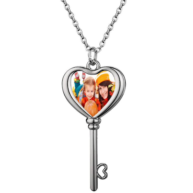 Initial Necklace for Women Beaded 2- Piece, Boho Colorful Real Plated Layered Letter Necklace Dainty Personality Initial Necklace Trend Adjustable Beach Choker Necklace for Christmas Jewelry Gifts